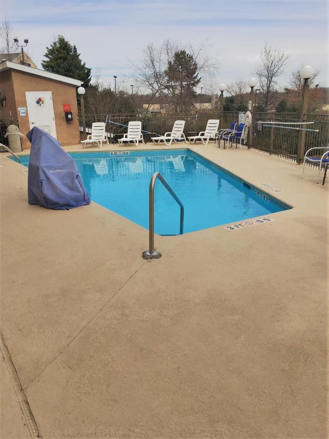Comfort Inn & Suites Asheboro East Esterno foto